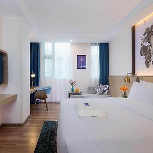Premier Twin Room